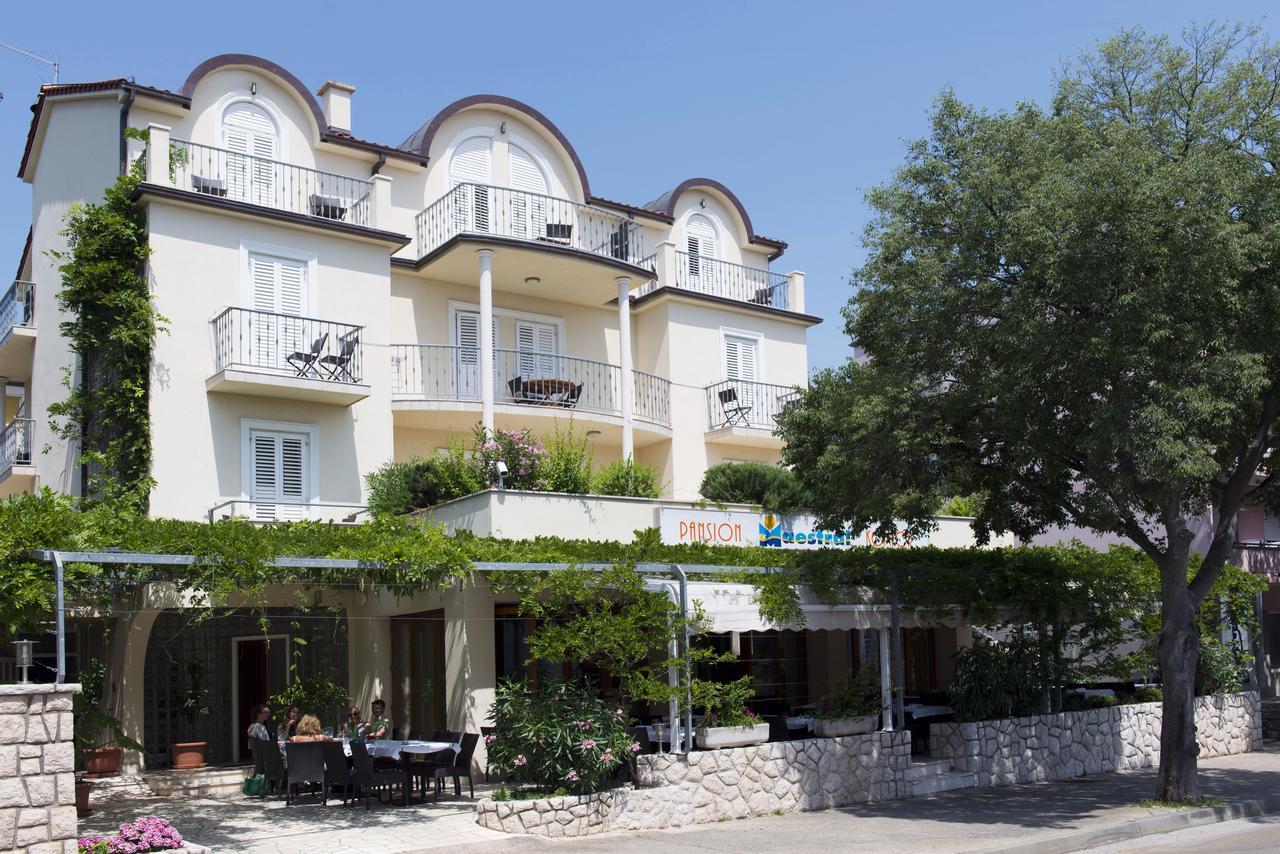 Pansion Maestral Hotel Novi Vinodolski Eksteriør billede