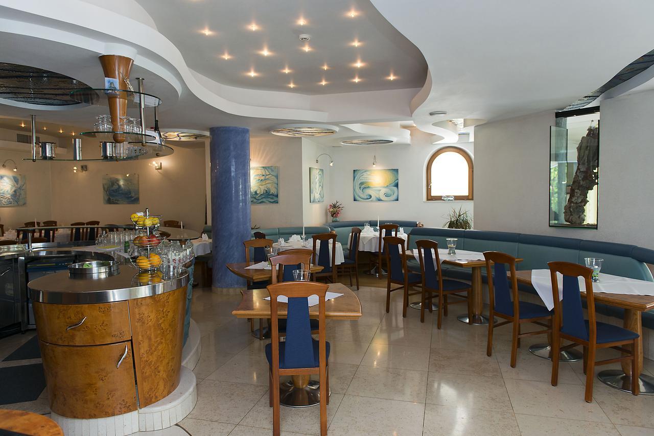Pansion Maestral Hotel Novi Vinodolski Eksteriør billede