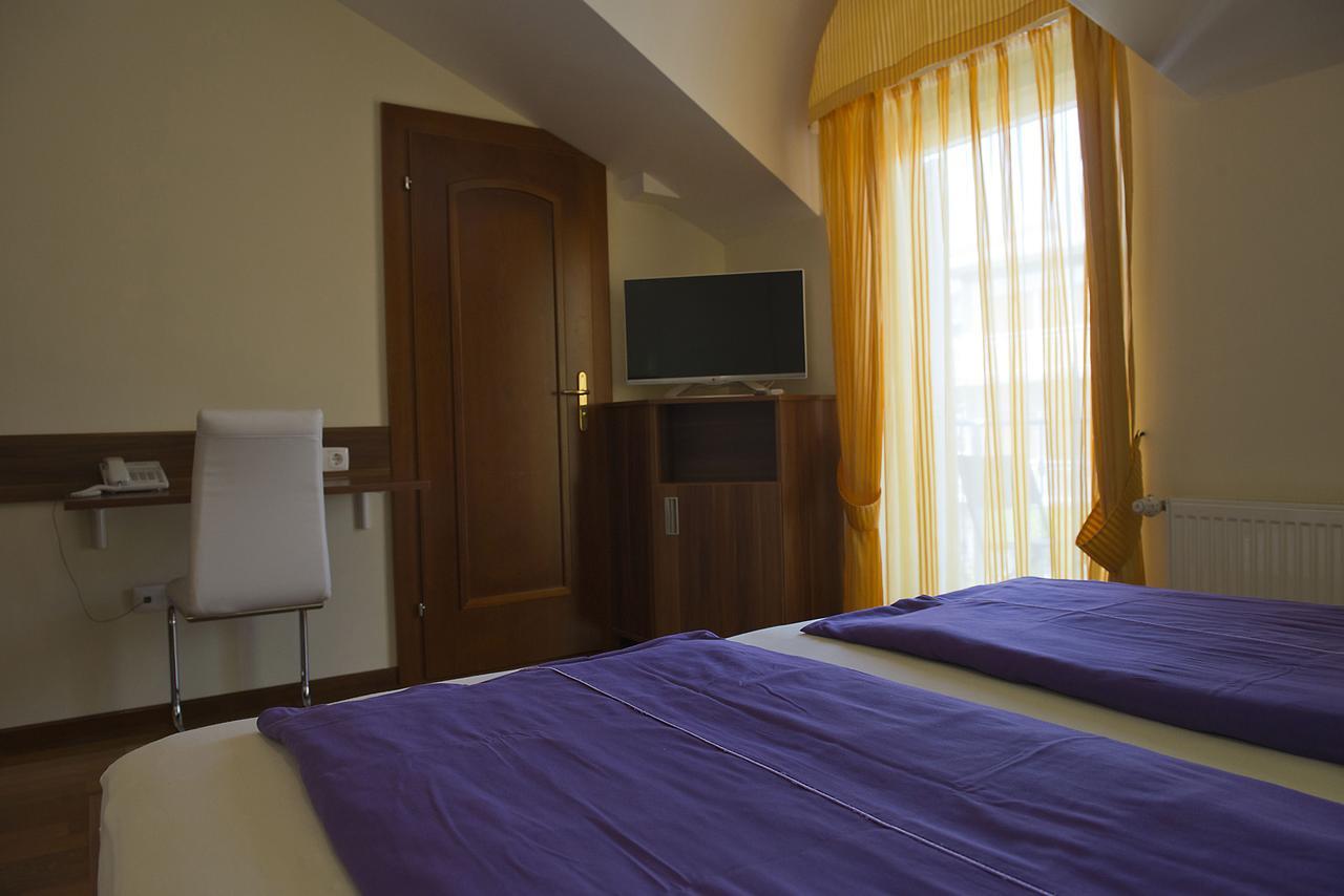 Pansion Maestral Hotel Novi Vinodolski Eksteriør billede